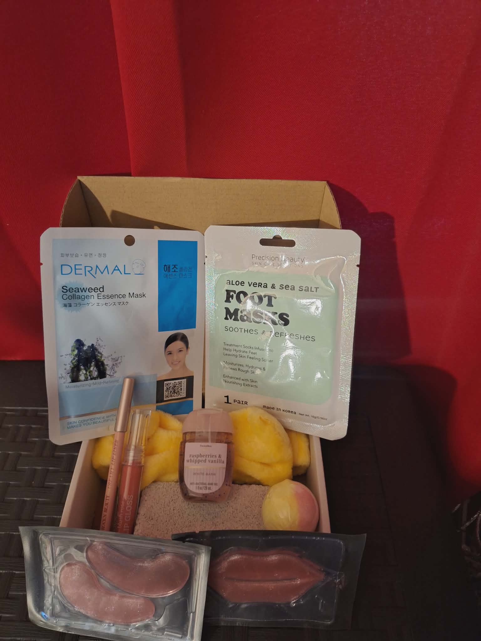 Women's Spa box 14